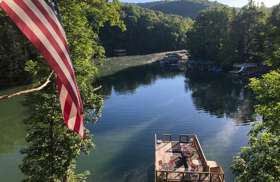 Faith, Family, Friends in Lakeside Estates Norris Lake House Rental